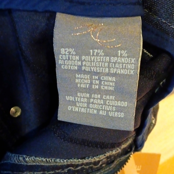 Melissa McCarthy Seven7 Jeans 24 Slim Boot 24 - Picture 11 of 11